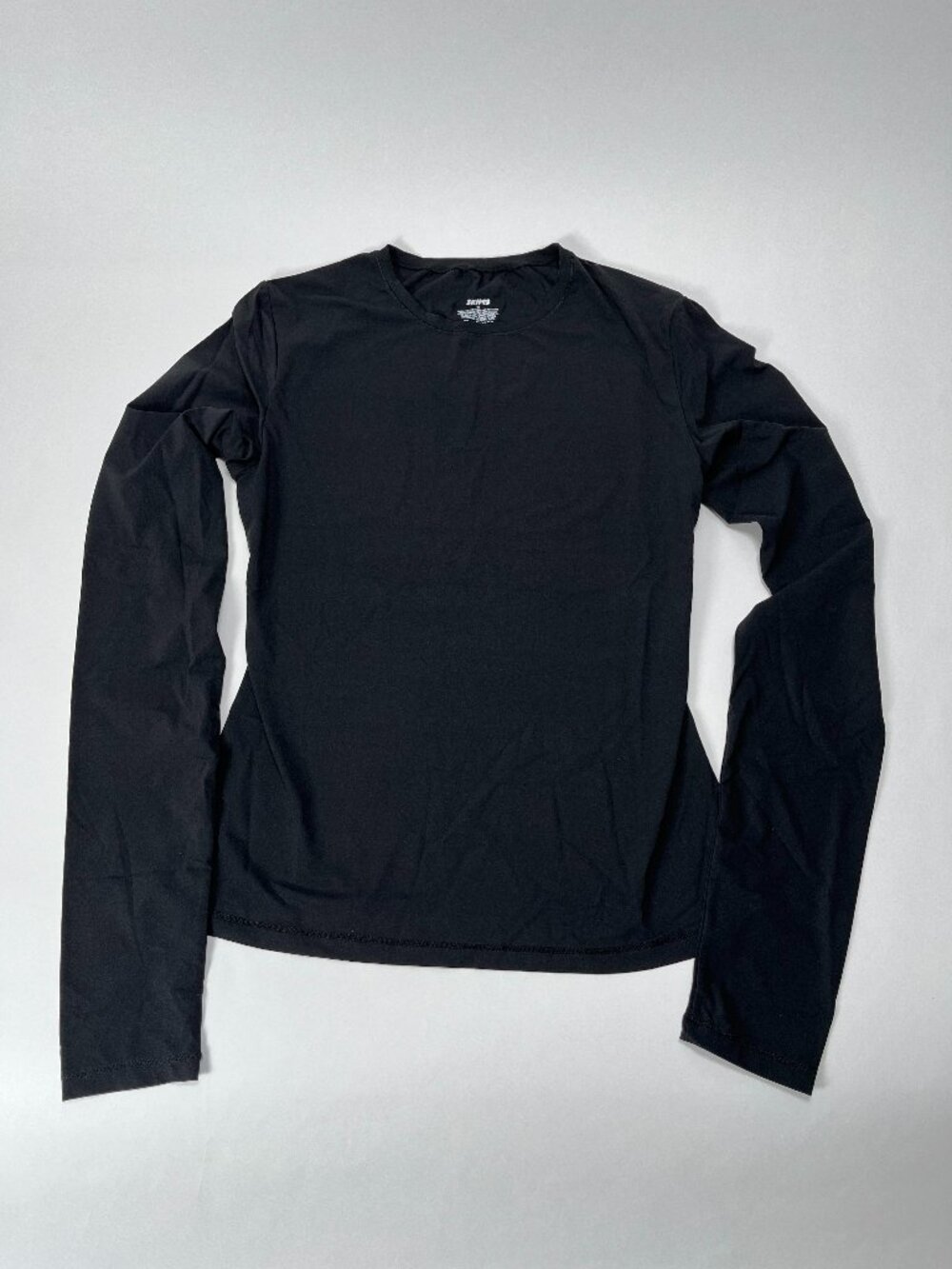 SKIMS -NEW-Fits Everybody - Long Sleeve Crewneck T-Shirt - Onyx/Black